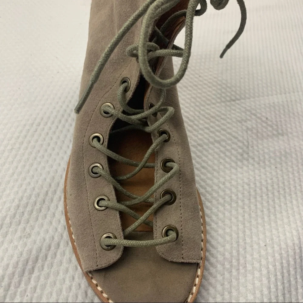 Jefferey Campbell lace up bootie - Picture 9 of 15